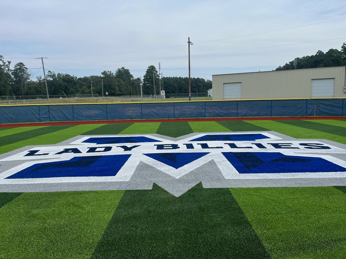 coachbdawson's tweet photo. Monticello Lady Billies!! It looks great. Enjoy!! @GeoSurfaces https://t.co/2QUbAg02aT