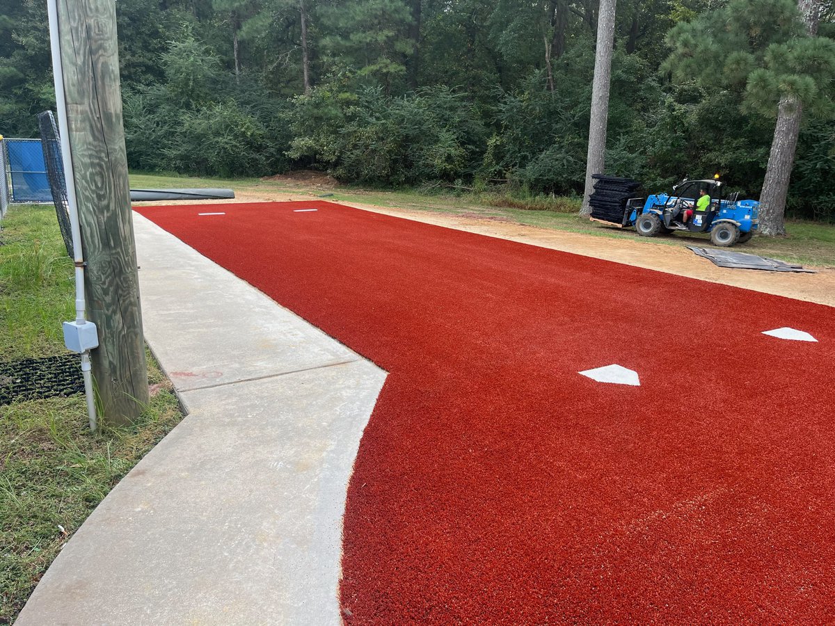 coachbdawson's tweet photo. Monticello Lady Billies!! It looks great. Enjoy!! @GeoSurfaces https://t.co/2QUbAg02aT