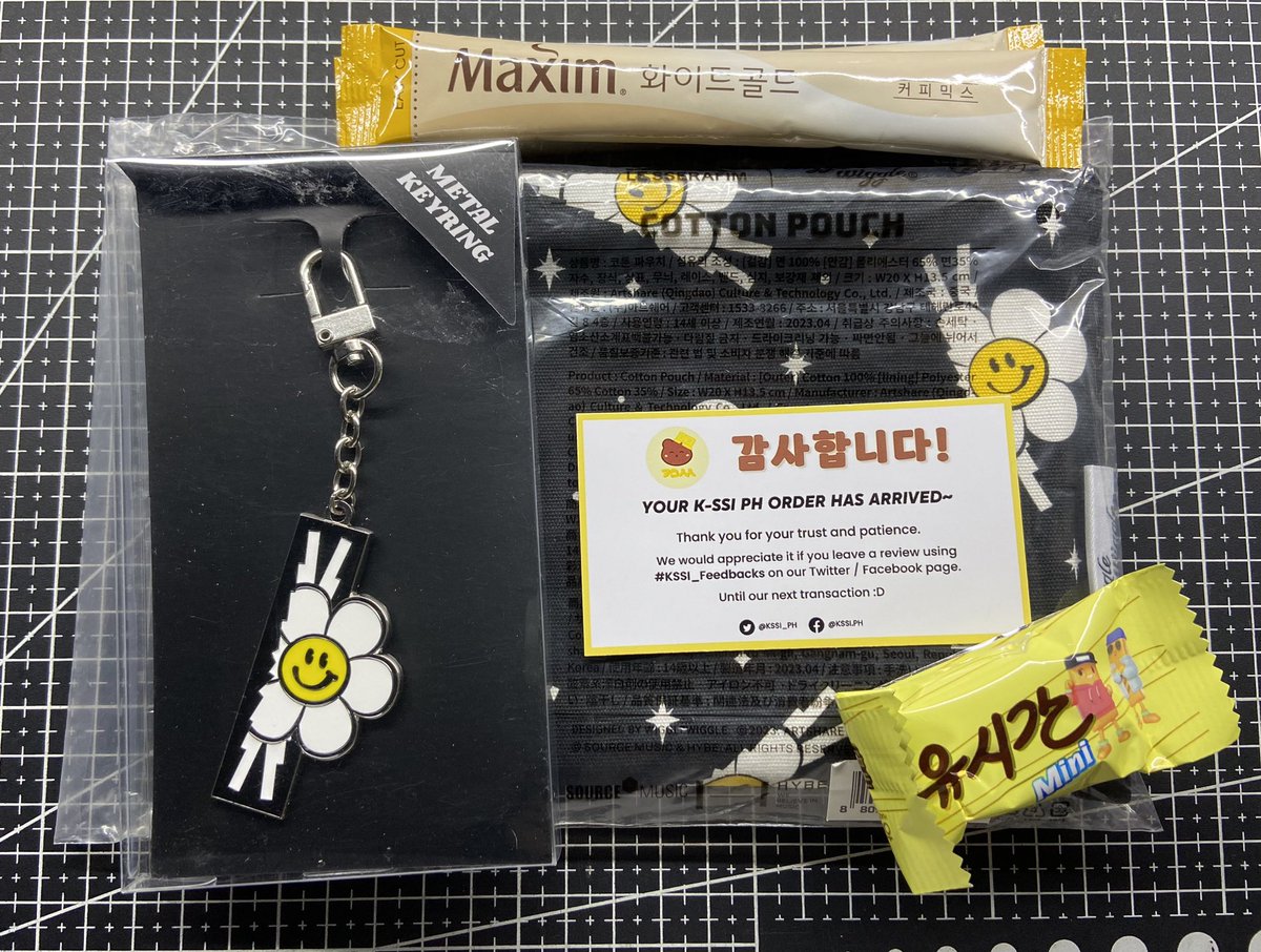 happyfeetfury's tweet photo. #happyfurybuys x #KSSI_Feedbacks
Forgot to post yesterday but…Le ssera merch is finally here 🤩 Tysm @KSSI_PH for hosting this GO + the safe packaging & freebies. ‘Til next time! ☺️ https://t.co/hw1HY0dhNP