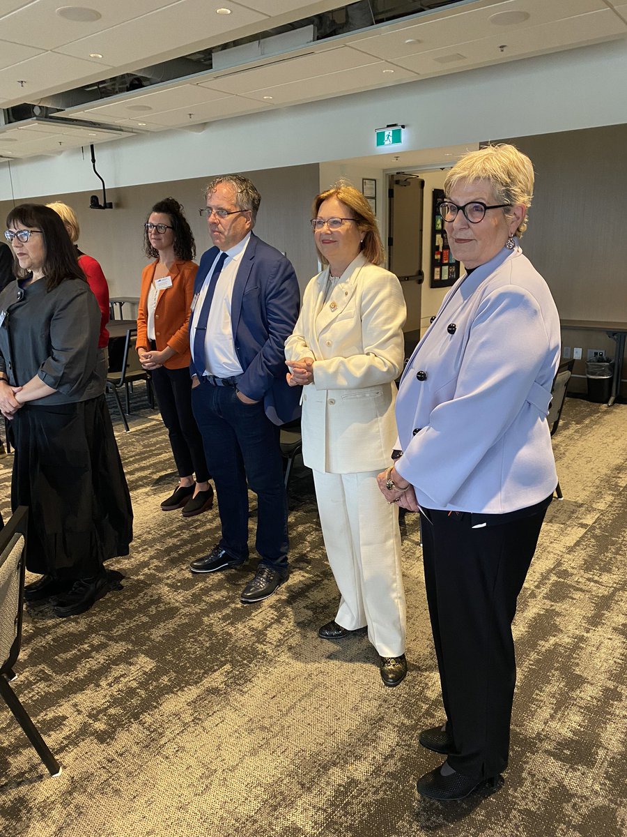 judy_foote's tweet photo. Delighted to meet Bd of Directors of Stepped Care Solutions, a not-for-profit mental health global group dedicated to collaborating w/organizations, communities &amp; institutions by removing barriers to care &amp; providing flexible quality mental health &amp; substance use health services. https://t.co/EyfC1WEYwn
