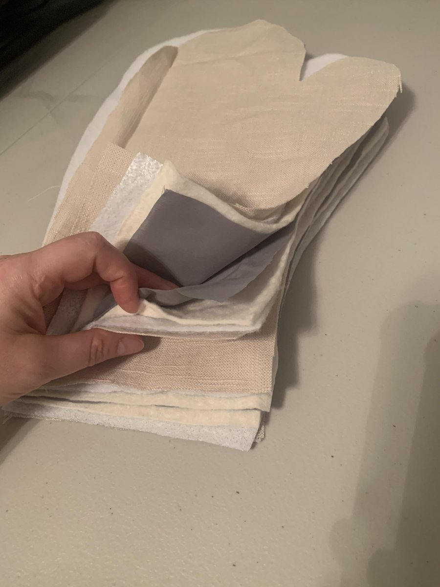 RoksCreations's tweet photo. The metallized film in Insul-Bright reflects energy - hot and cold - back to itself.
Cotton batting is made of 100% Ultra Clean Cotton fibers which provide both softness and durability. https://t.co/2OKLX6jEid