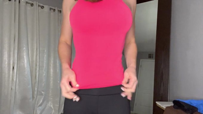 I just sold a video on #realloyalfans. Take a look here: https://t.co/X4BFSER9xE https://t.co/TMA1Ab<a href="/tag/realloyalfans"class="tags">#realloyalfans</a>