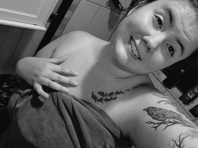 incase you don't know where to find the uncensored version the link will be down in the comments 👇 #onlyfans<a href="/tag/bigtits"class="tags"><span>#bigtits</span></a><a href="/tag/subscribenow"class="tags"><span>#subscribenow</span></a><a href="/tag/onlyfans"class="tags"><span>#onlyfans</span></a><a href="/tag/onlyfanspromo"class="tags"><span>#onlyfanspromo</span></a>