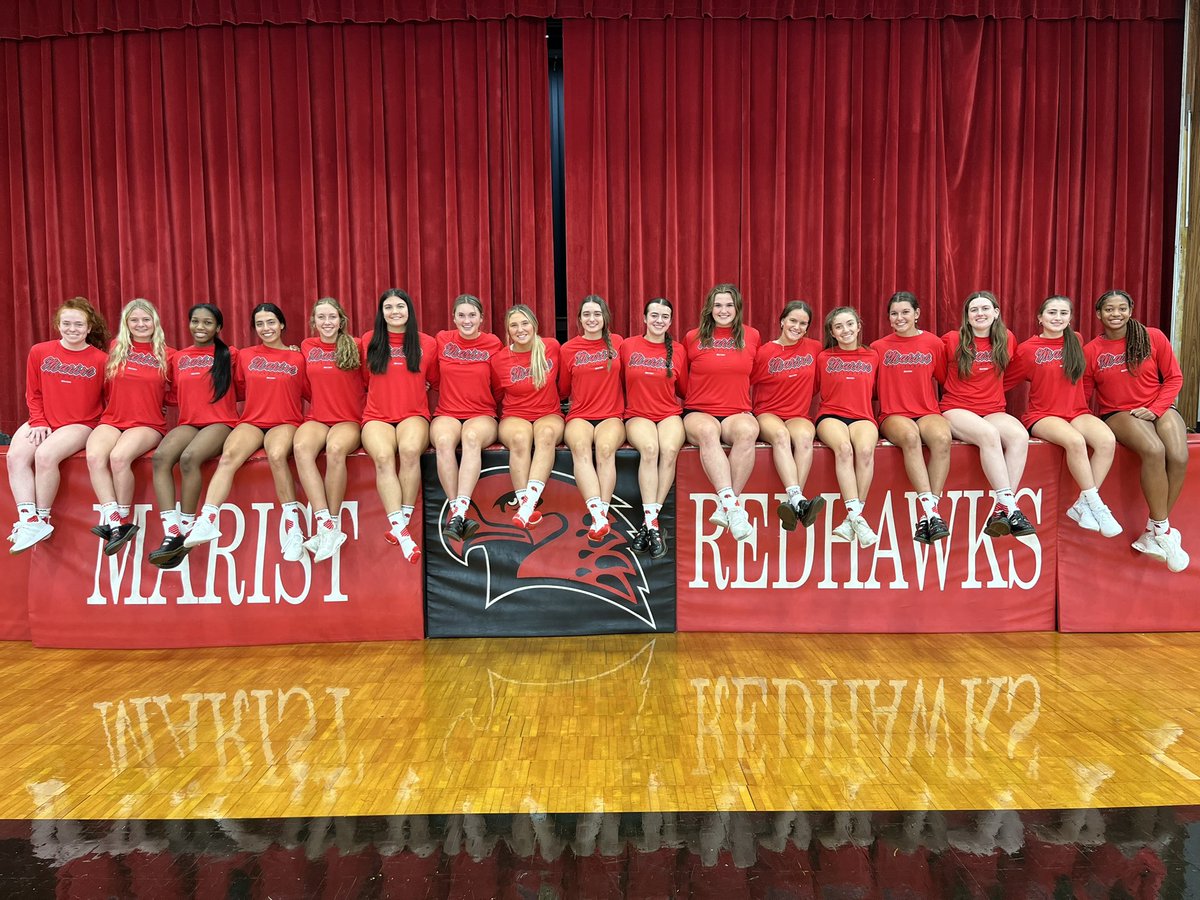 RedHawkVB's tweet image. #ProgramNation ๐ฏ๐ฏ๐ฏ Thatโs a FULL PROGRAM SWEEP on the road at Mcauley! Ready for 200 #FutureRedHawks on our first Shadow Day tomorrow after the W! @AdmissionMarist #PROGRAM ๐๐ค