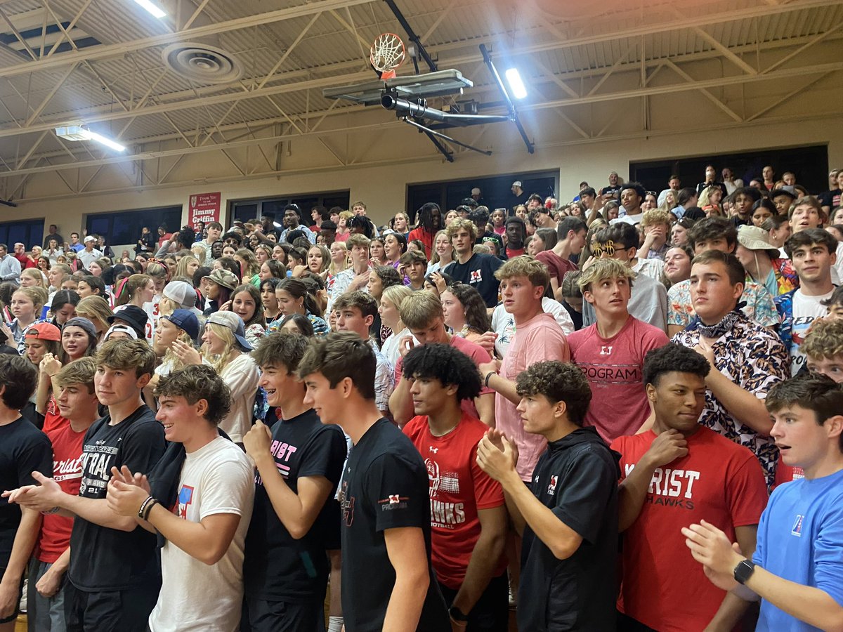 RedHawkVB's tweet image. #ProgramNation ๐ฏ๐ฏ๐ฏ Thatโs a FULL PROGRAM SWEEP on the road at Mcauley! Ready for 200 #FutureRedHawks on our first Shadow Day tomorrow after the W! @AdmissionMarist #PROGRAM ๐๐ค