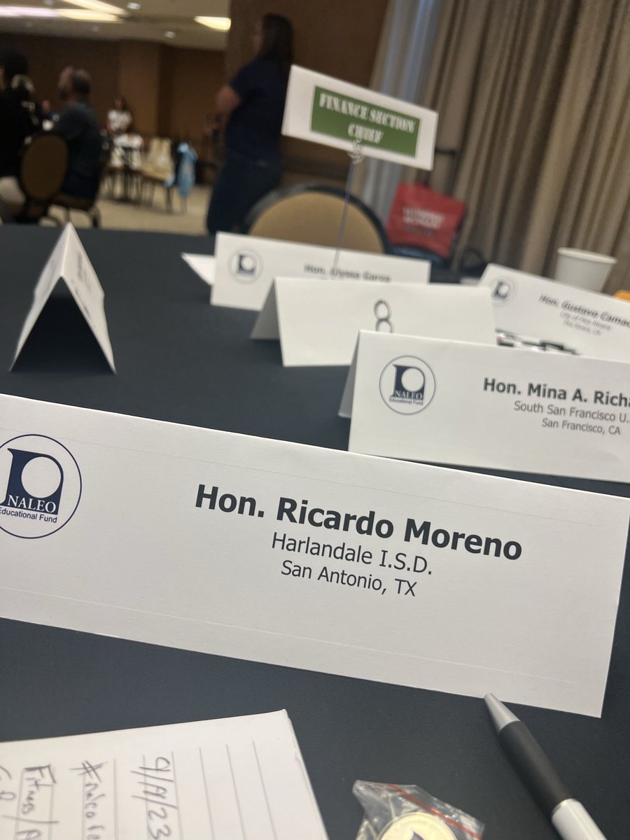 MorenoHISD7's tweet photo. With the support our #moreno4hisd7 campaign I was able to work w/Latino leaders from across the nation &amp; represent  @HarlandaleISD n Dallas 4 a 2-day Policy Institute on Emergency Response &amp; Management hosted by @NALEO🚨 ✋🏽#NALEOReady 🙏 to sponsors @StateFarm &amp; @gatesfoundation https://t.co/g0FFkNMnZX
