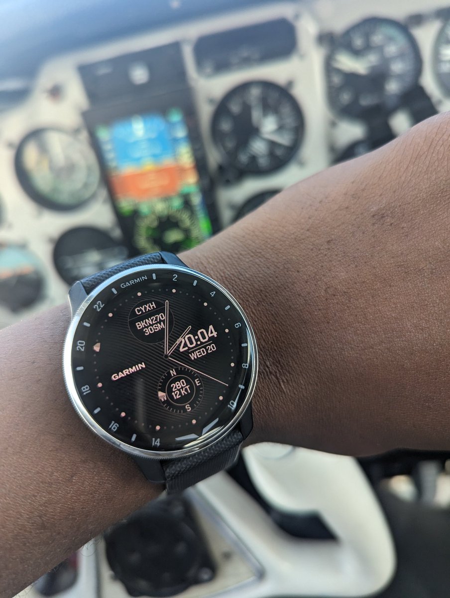 Capt_P_'s tweet photo. Illusions of the sky #Beechcraft #Be55 https://t.co/zEeelaDmMX