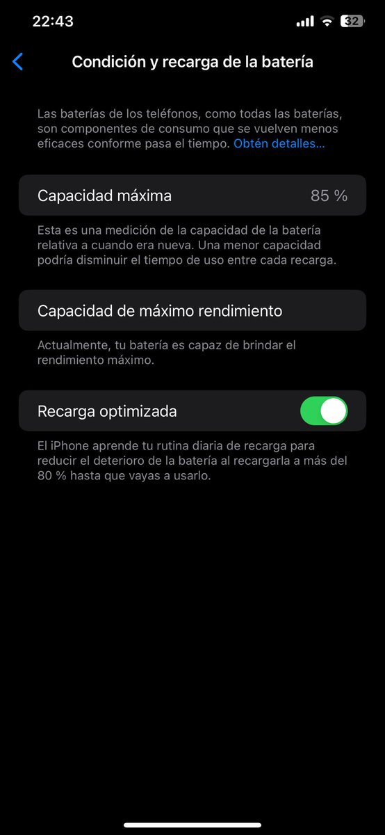 lokitoop's tweet photo. @AppleParaTodos_ Yo sigo en 85% aun con mi poderoso XS Max 😅😅😅😅 https://t.co/7feRyAsjrc
