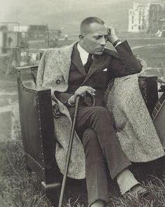 merlinpapin3's tweet photo. .@FredOL69007  .@tbarnaud Aujourd'hui l'acteur  #EricVonStroheim aurait eu 138 ans (décédé en 1957) on a pu le voir dans

Les Disparus de Saint Agil
La Grande Illusion
Folies de Femmes
Les Rapaces
Boulevard du Crépuscule
La Reine Kelly
La Veuve Joyeuse
Intolérance https://t.co/3M6DcMStEn