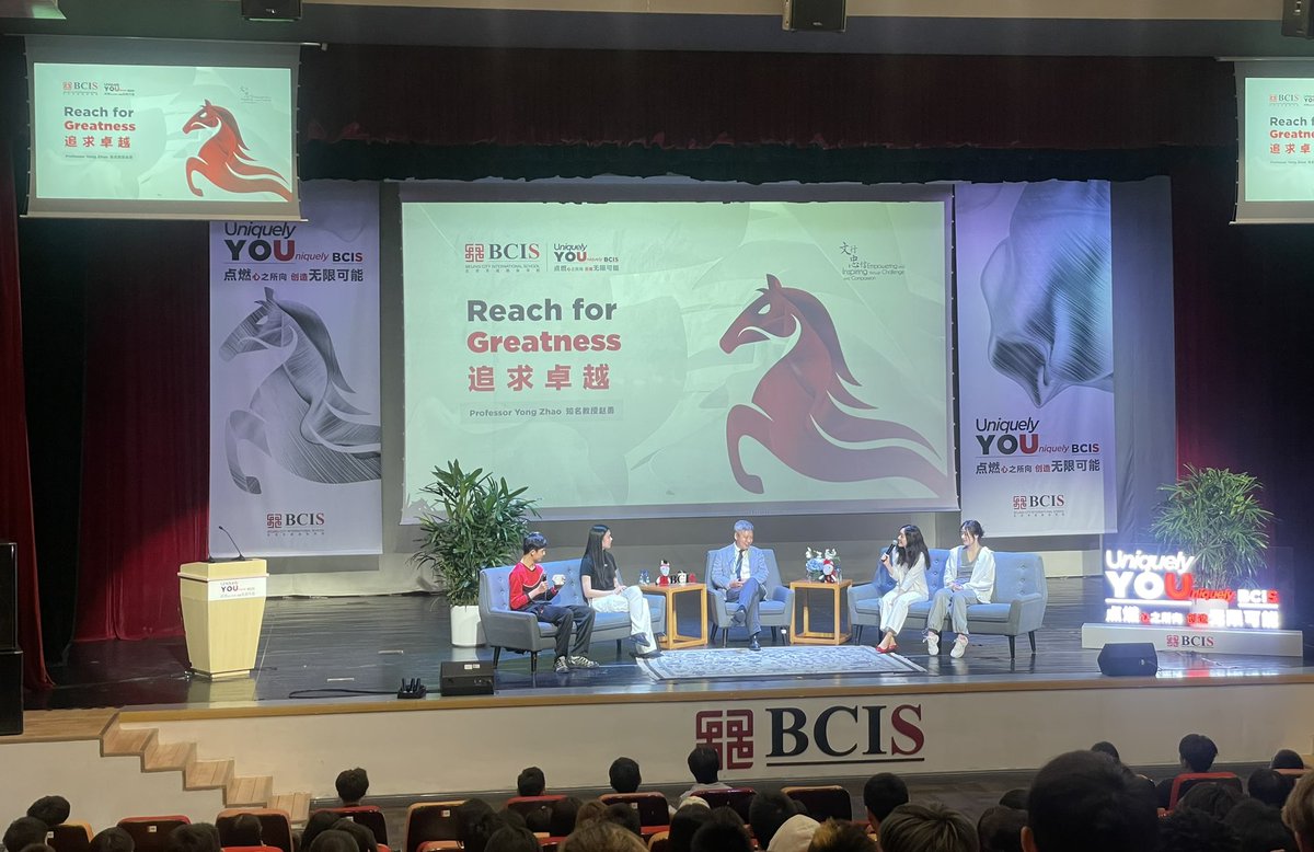 Julie Lawton tweet media