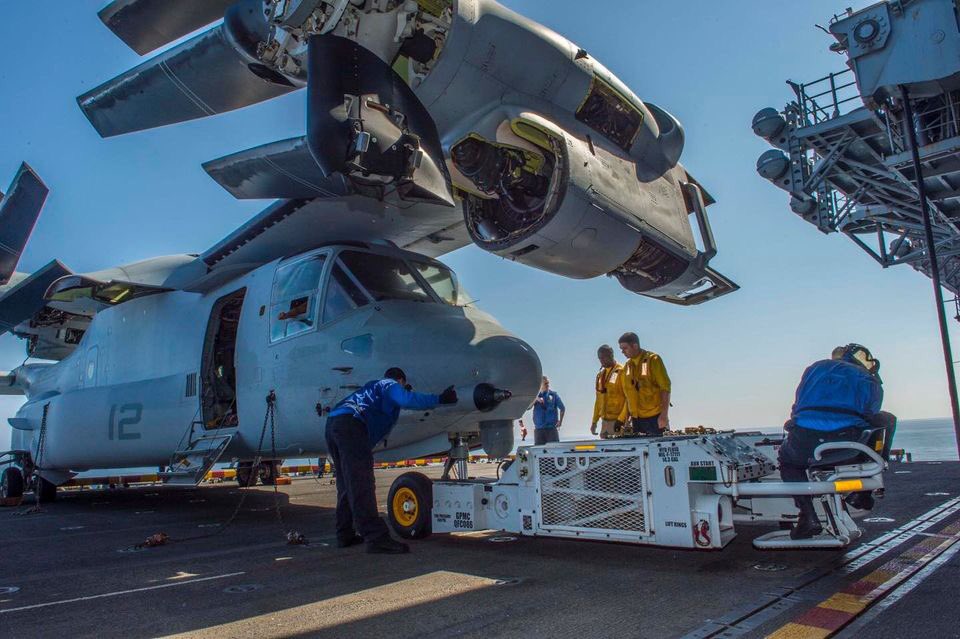 Here is a look at a MV-22 Osprey on the port side elevator of USS Boxer LHD-4 to the hangar bay. #mv22 #osprey #ussboxer #lhd4 #gatorboat #navalsafari #aviationsafari #aviationpreservation #boneyardsafari