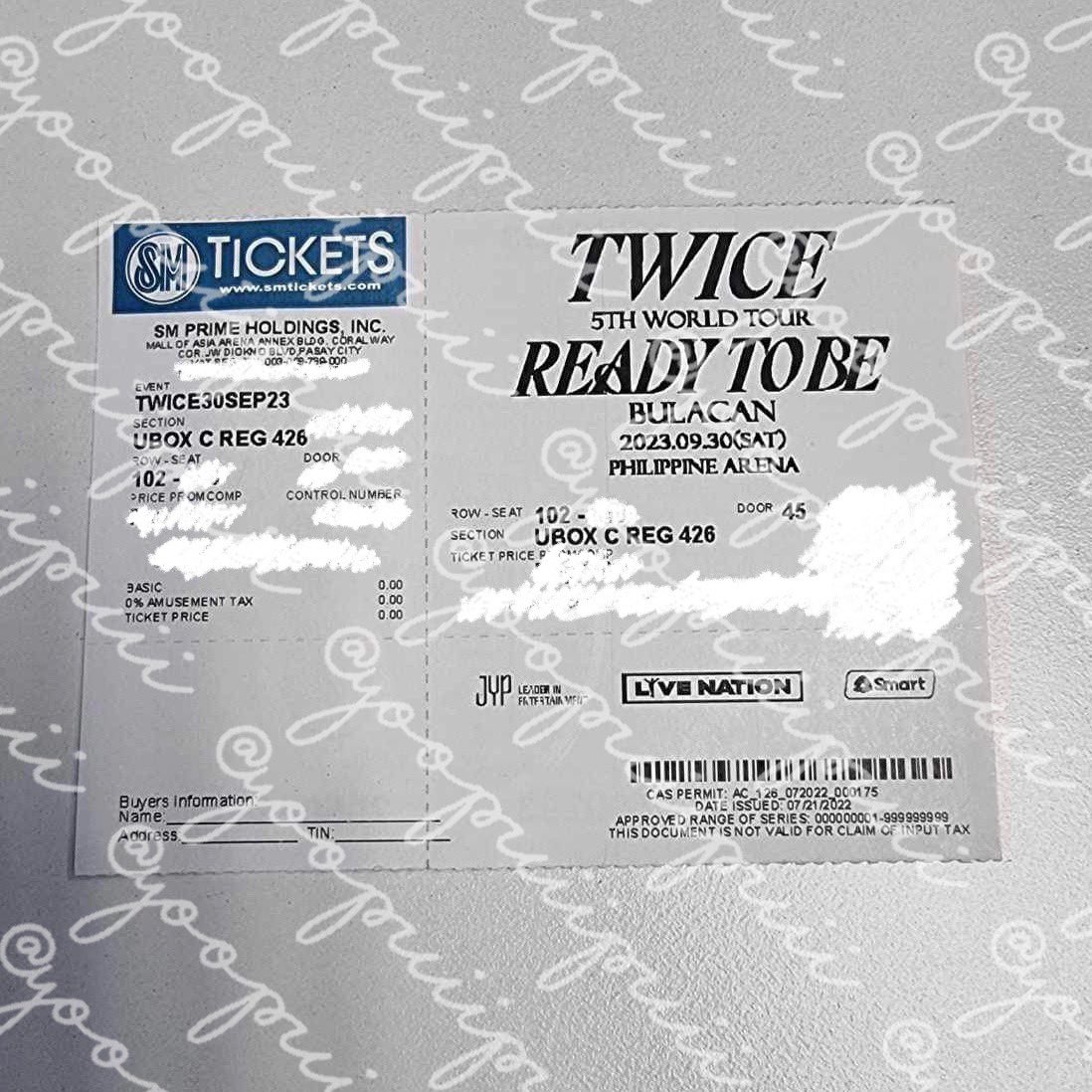 TWICE READY TO BE IN BULACAN
✨ DAY 1 TICKET GIVEAWAY ✨

- must be following
- like and RT this post 
- winner will be drawn sep 27 2023 8pm, will close 7:59pm
- ticket can be shipped through sdd before the con to the winner or meetup on con day! 🩷