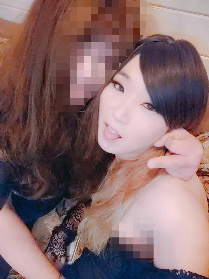 플젝이 이제 거의 다 끝나가네여 휴~  너무 현생에만 치중을... 이제 정말 업 자주 할게여~💕
사진은.. 흠.. 4년 전 사진이랍니다 ^_^;;