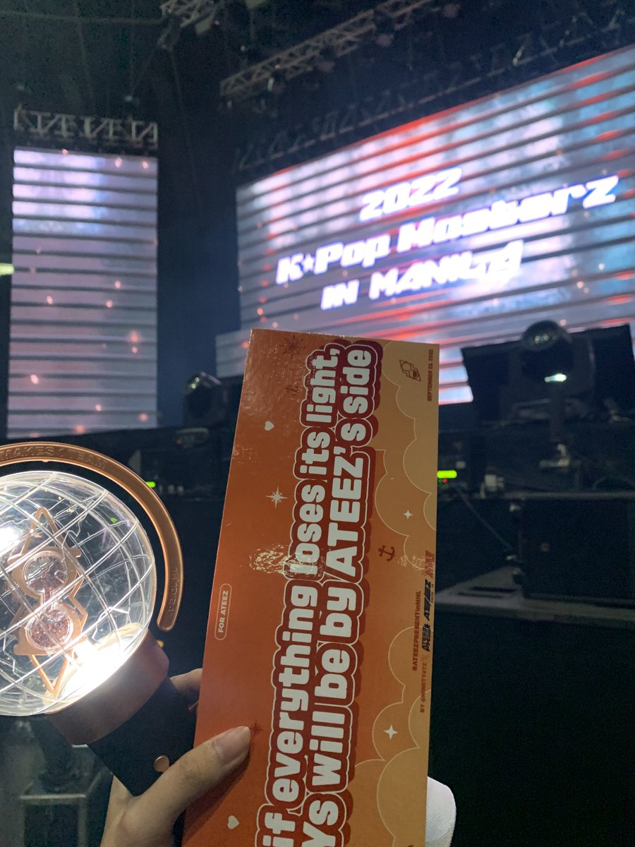 mingkicart's tweet photo. 2022                                  2023
KPM2                                BTW Manila
VIP Standing                  Vip Standing SC

here's to more memories with you, my ateez 🧡 https://t.co/rJGrWjxveS