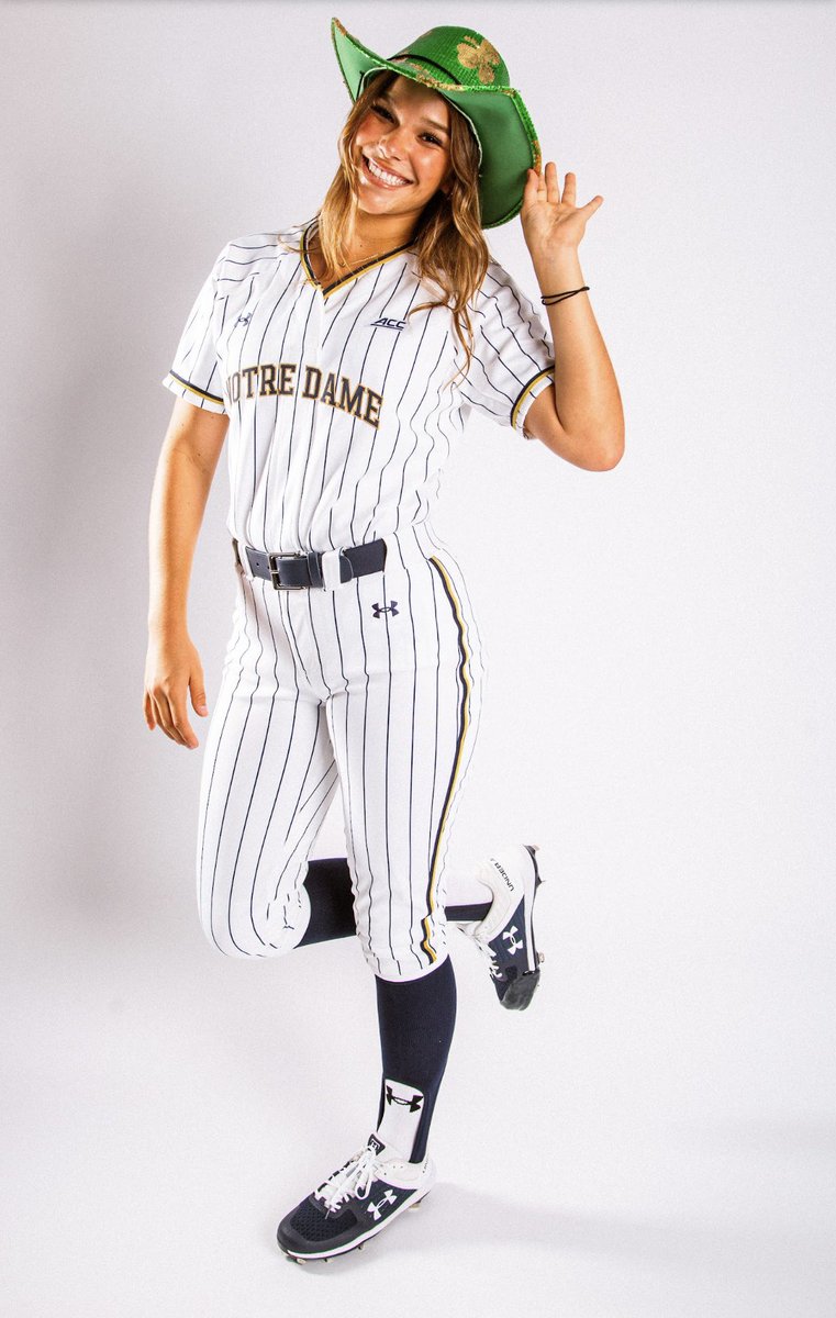 JETTorres2025's tweet image. The University of Notre Dame!!! I am Irish 鈽橈笍. @NDsoftball @NDcoachGumpf @2Ganeff @Rivie00 @j_spitale