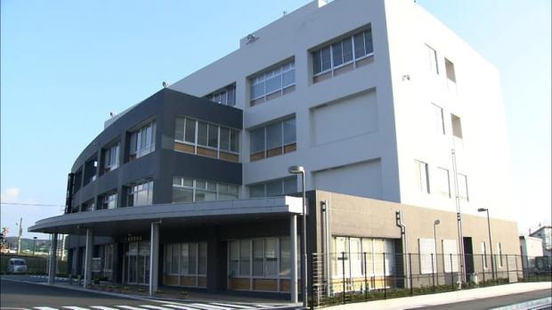 livedoornews's tweet photo. 【容疑認める】リフォーム作業中の家から「仮面ライダー」変身ベルトなどを盗んだか 内装業の50代男を逮捕
https://t.co/lIOBMMuxGD

「仮面ライダー」のグッズ7点（時価約13万円）を盗んだ疑いがもたれている。なお、盗まれたグッズのほとんどが大人用変身ベルトだったという。 https://t.co/kXgrn9Q1UF