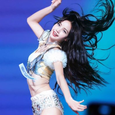 LisaManoban28's tweet photo. #NewProfilePic https://t.co/eQGYCqw9PD