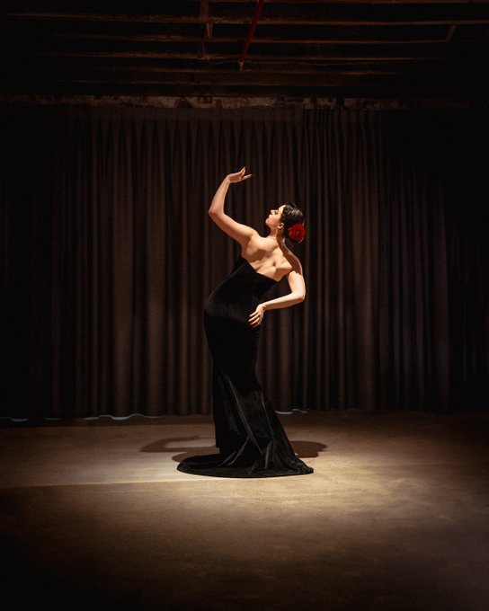 Which shot do you like more? 💃 https://t.co/40pLeuTi0R<a href="/tag/forceofnaturemovie"class="tags"><span>#forceofnaturemovie</span></a>