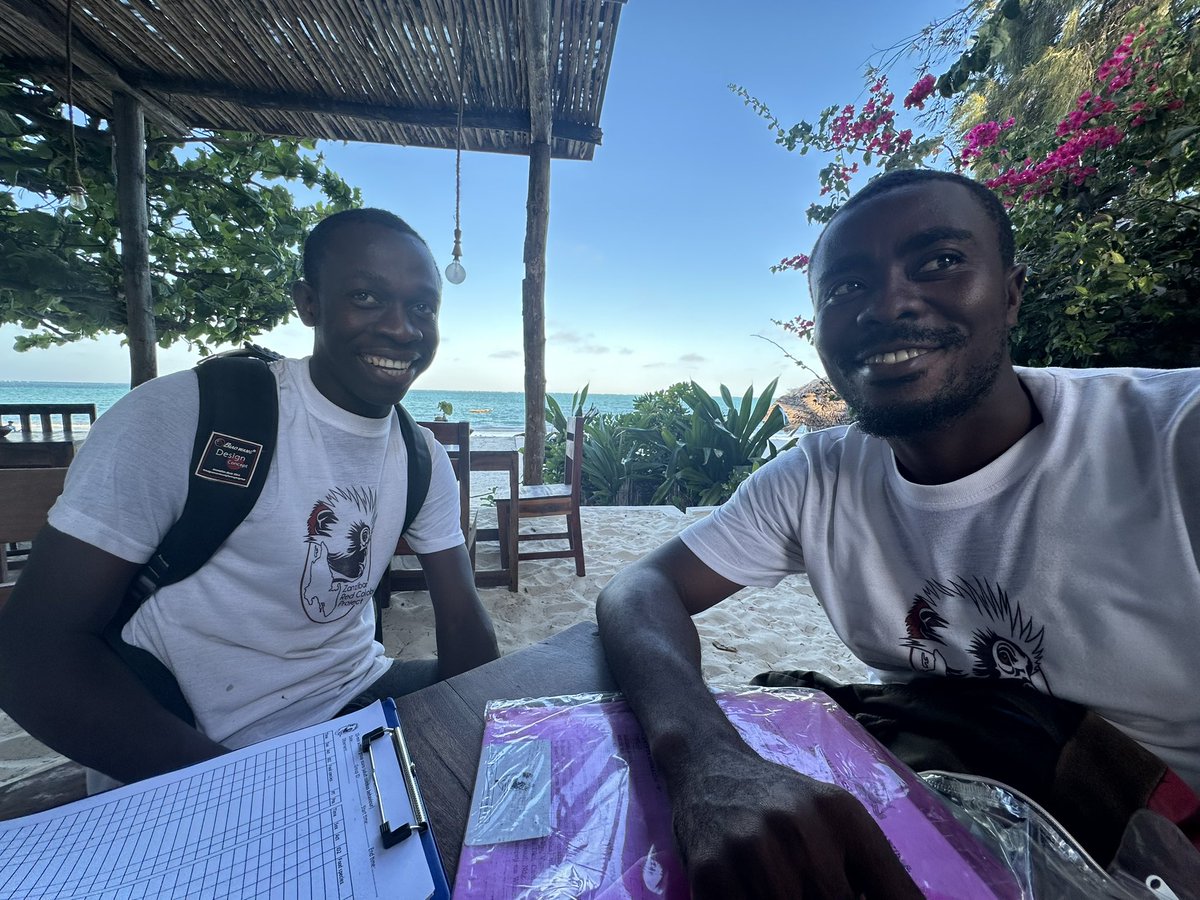 Zanzibar Red Colobus Project tweet media