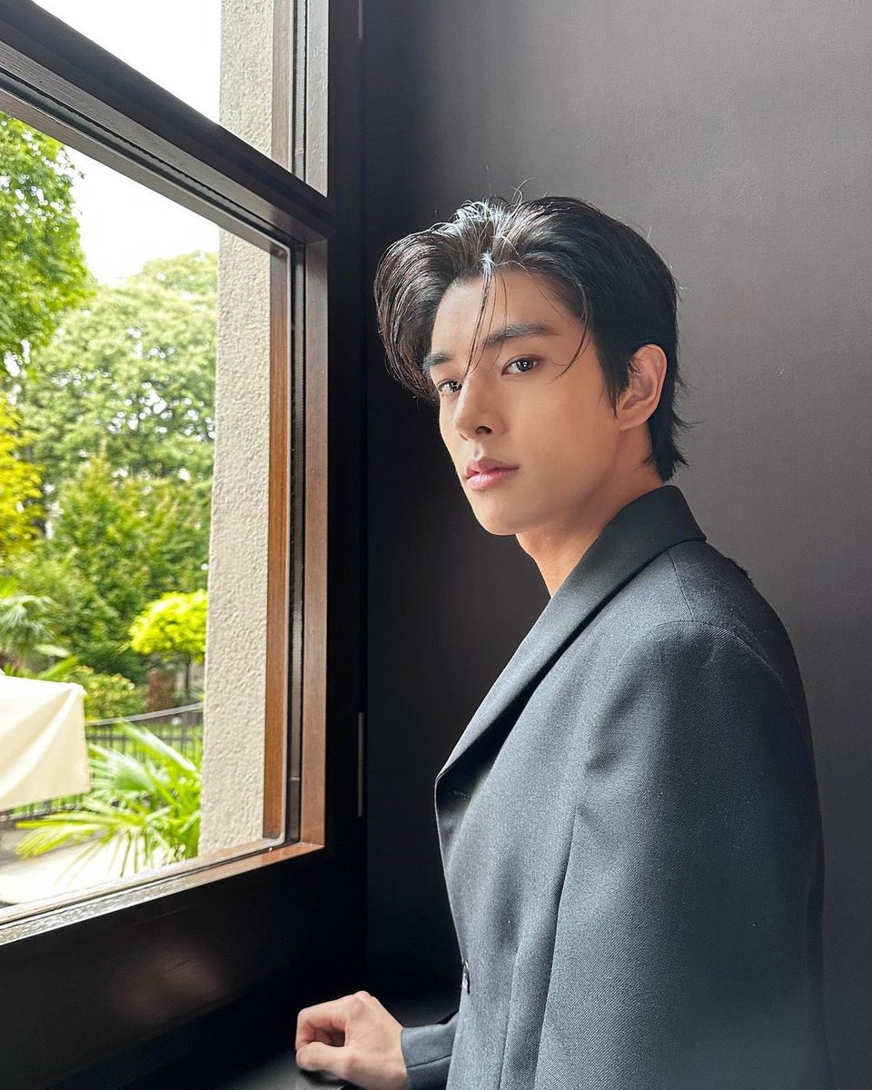 enhypenupdates's tweet photo. (2/2)

@ENHYPEN_members @ENHYPEN #ENHYPEN #엔하이픈 #JAKE #제이크 https://t.co/KCphSP6toy