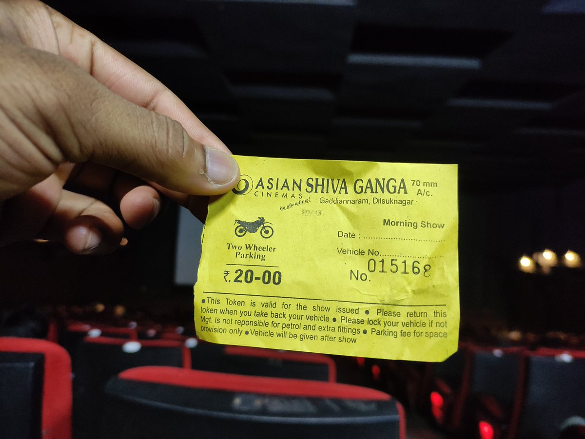 Shivam2122000's tweet photo. @GHMCOnline 
Respective commisioner of GHMC parking fee were collecting in Asian Shiva Ganga theatre which is located in Gaddiannaram,Dilsuknagar I purchased movie ticket in the theatre but they are collecting parking fee https://t.co/EJPufMsIEq