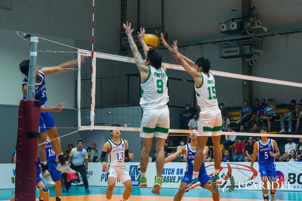 SINIBAT ng DLSU Green Spikers ang pumipiglas na ADMU Blue Eagles sa loob ng straight sets, 25-21, 25-21, 25-21, sa pag-arangkada ng best-of-three semifinals series ng 2023 V-League Collegiate Challenge sa Paco Arena ngayong araw, Setyembre 22.

#VLeaguePH
#WhereItAllStarted