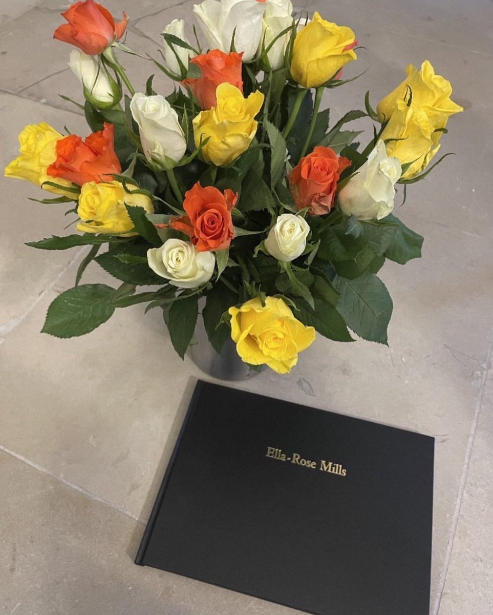 TCDSeniorTutor's tweet image. A book of condolences for Ella Mills will be available today Friday in room 3135 arts block. 
The book will be available next week in the School of English office. ⁦@TCDEnglish⁩ ⁦@tcddublin⁩