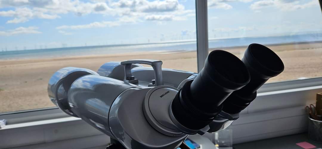 NCI_Skegness's tweet photo. If you'd be interested in  volunteering as a Watchkeeper, please message us on here or ask at the station for more details. 

No maritime experience is needed and you'll be trained by an experienced watchkeeper at your own pace.

2/2

#Skegness #Volunteering #EyesAlongTheCoast https://t.co/VJFEOWrYeK