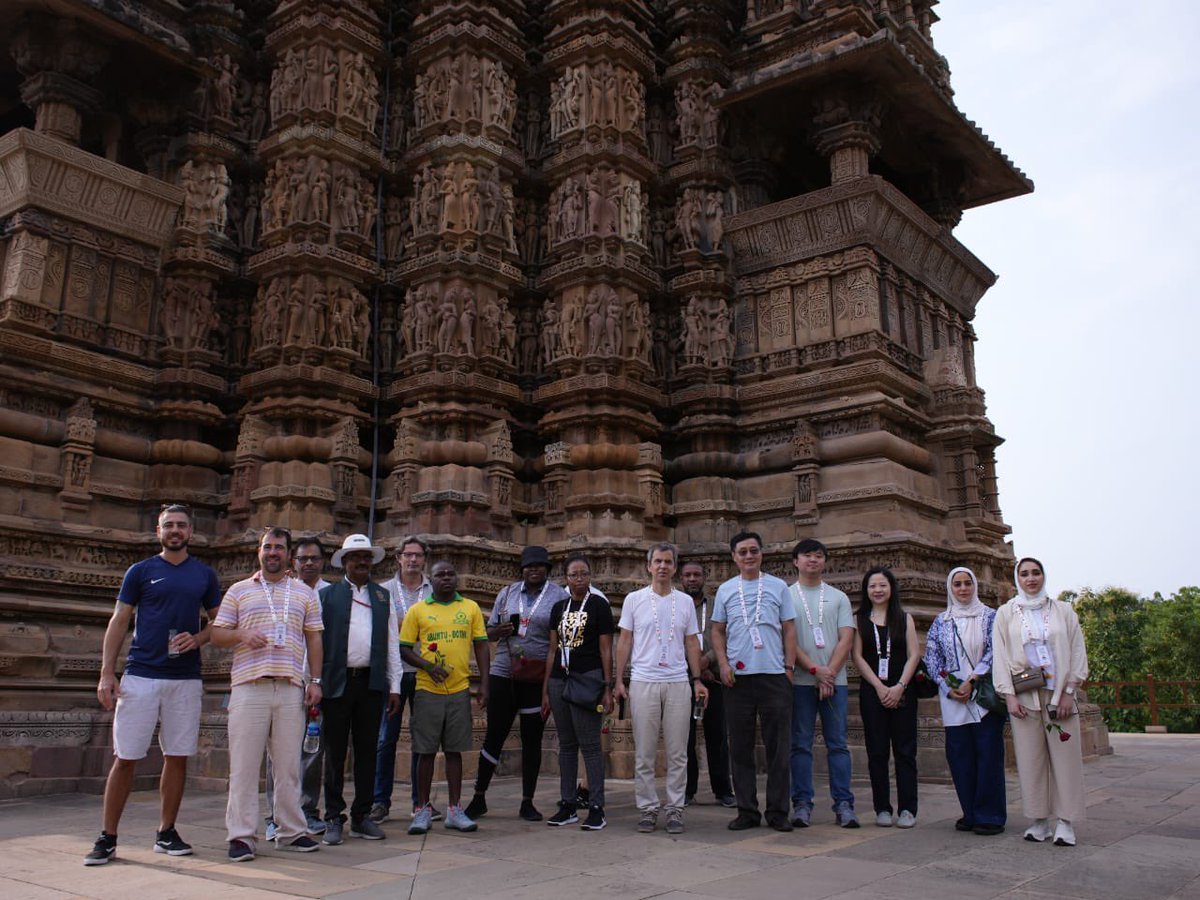 g20org's tweet photo. @PIB_India @MIB_India @FinMinIndia @PIBBhopal Witnessing the magnificence of #Khajuraho!

#G20 Delegates at the 4th Infrastructure Working Group Meeting visited the Western Group of Temples. They were awed by the intricate carvings and sculptures of this @UNESCO World Heritage Site.

📸 Have a look!

#G20India #IWG https://t.co/Ks6N2RKZ2I