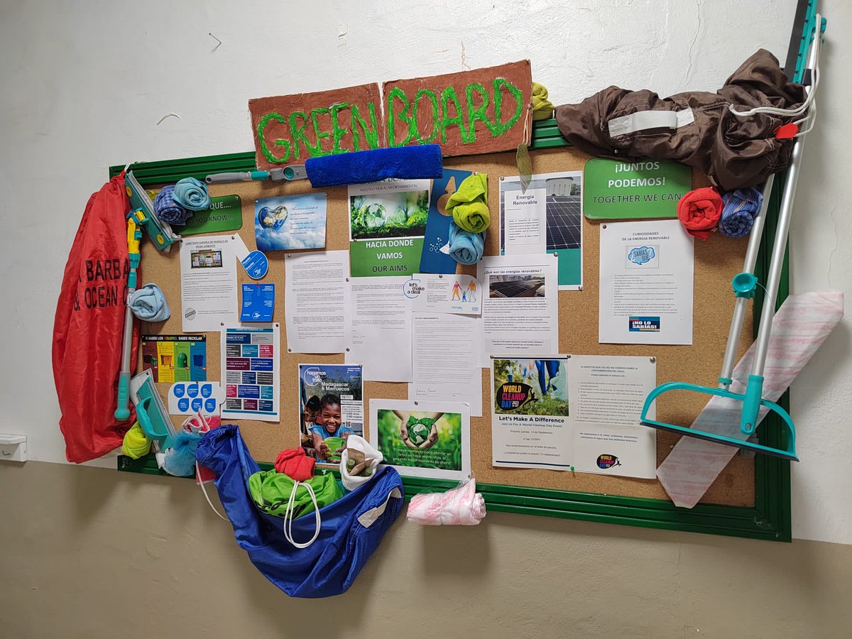 On September, our #GreenBoard has been dedicated to the #CleanUpDay It could not be possible without the support of our #Housekeeping Department and their imagination and creativity! #ThankYou @goded_oscar @EduardoSSTT @Mendoza13Lucia @Emils_3 @Miriamardzz