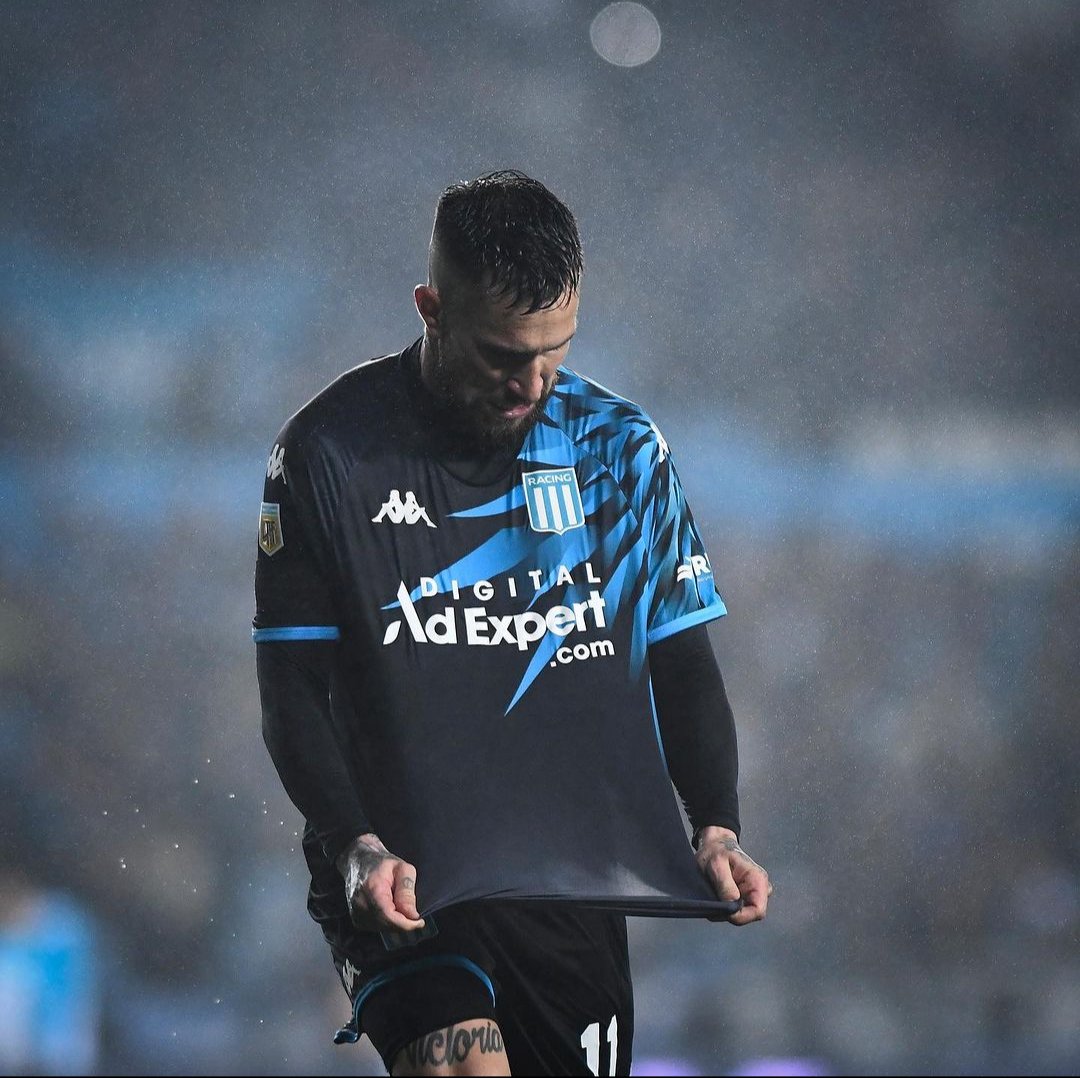 DataAcademia's tweet image. BUEN DIA RACING 😍😍👋🏼👋🏼