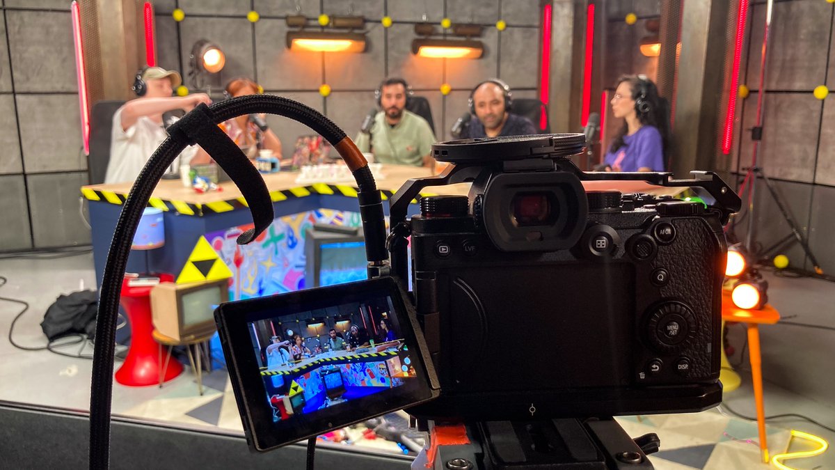 7 jours / 5 productions ! 🥵
Les émissions "Jour de Play" &amp; "Book Club" pour Arte, l'European League R6 pour Ubisoft, la soirée Cyberpunk 2077 pour CD Projeckt &amp; l'émission The Elder Scrolls Online pour Bethesda France : Merci à tous nos partenaires et bravo à toutes les équipes