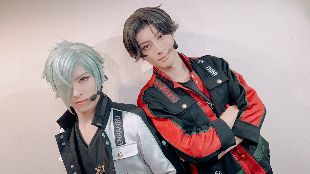 ミュージカル『刀剣乱舞』
㊇ 乱舞野外祭
6日目！
雨の中みんなが叫んでくれるのは熱いものがありました！
ぶち上がりました！
本当にありがとう！
あったかくしてビタミン取ってゆっくり休んでまた会いにきてください！
あきらと！

#刀ミュ　#すえひろがり