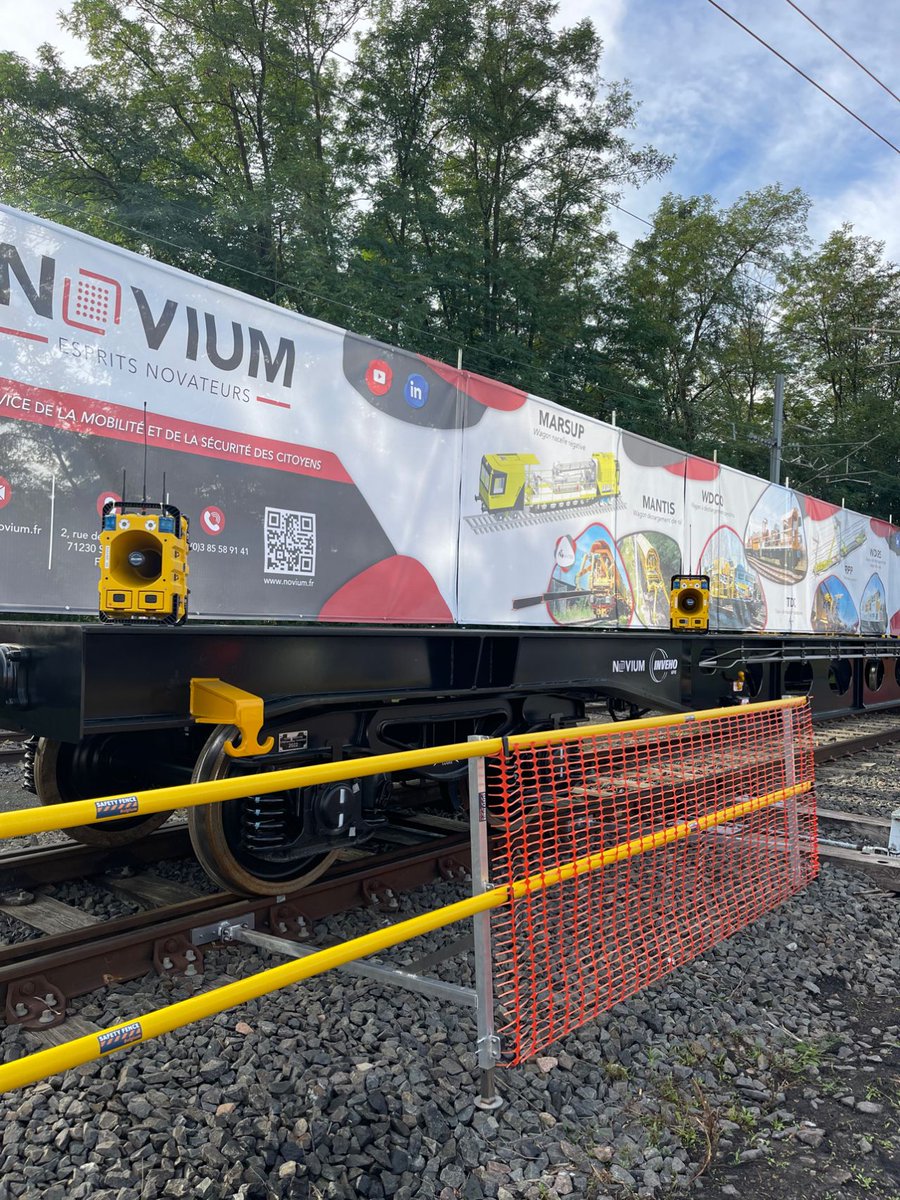 🙌 A big shoutout to Safety Fence Belgium for featuring our Rail Road Safety Solution at the Mecateameetings! 🚆🛡️ Together, we're driving innovation and ensuring safer journeys ahead! 🌟🛤️ #SafetyPartners #RailSafety #Grateful