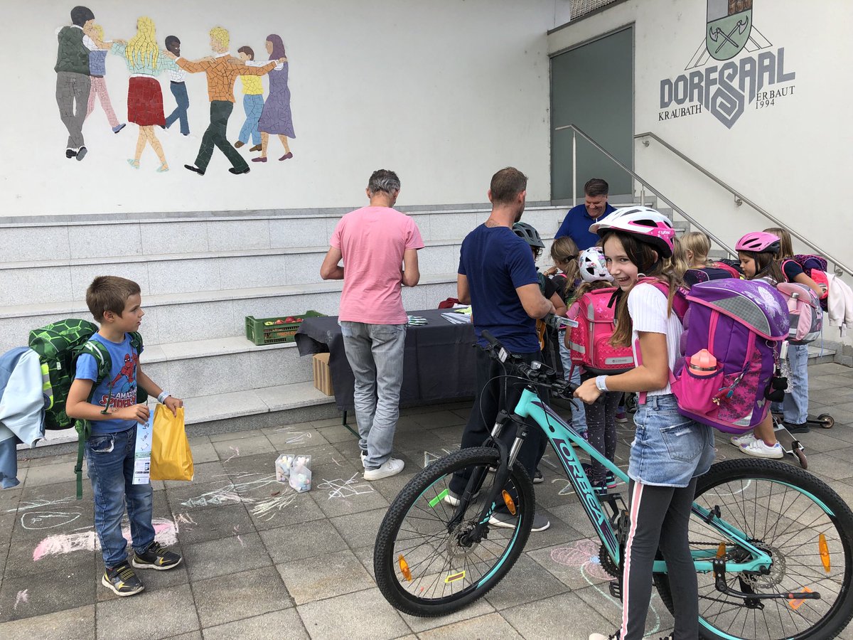 BSchmidpeter's tweet image. Im Rahmen der Europäischen Mobilitätswoche wird der heutige autofreie Tag in Kraubath/Mur gefeiert #europäische mobilitätswoche #mobilitätswoche #autofreiertag