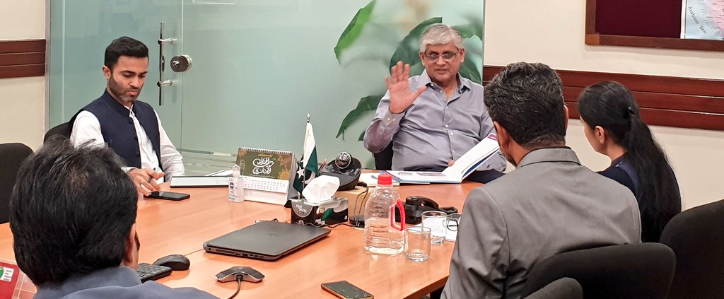 Karachi (22.09.23): Interim Health Minister, Sindh, Dr. Saad Niaz held a follow-up meeting on Menstrual Hygiene Management with Mr. Arif Khan Country Director, WaterAid Pk to discuss increase in efforts towards womens access to primary health & clean water needs. #SindhHealth