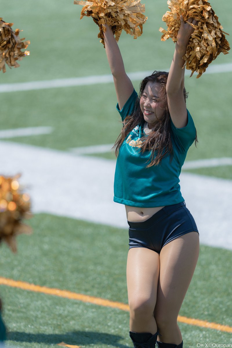 Quropan's tweet image. どんだけIkumiさん撮ってんだってくらい数あるんだけど、撮りやすいフォーメーションの位置ってあるの、本当だよ（嘘っぽい言い訳）  
 
 第２節 ９月３０日（土）15時開始
試合会場：MKタクシーフィールドエキスポ

#jstarsチア
#TRIAXIS
#jstars