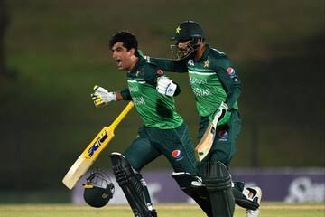 Noman__________'s tweet photo. We'll miss you. See you soon, Insha Allah! ❤️
@iNaseemShah 
@cricketworldcup https://t.co/fq57eVs9lt