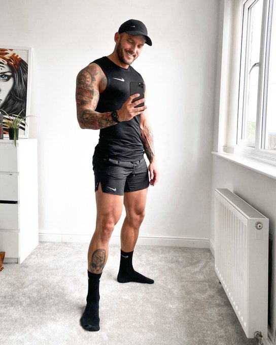 Let&rsquo;s go Friday 😮&zwj;💨💪🏻 https://t.co/NIijvvVgoZ