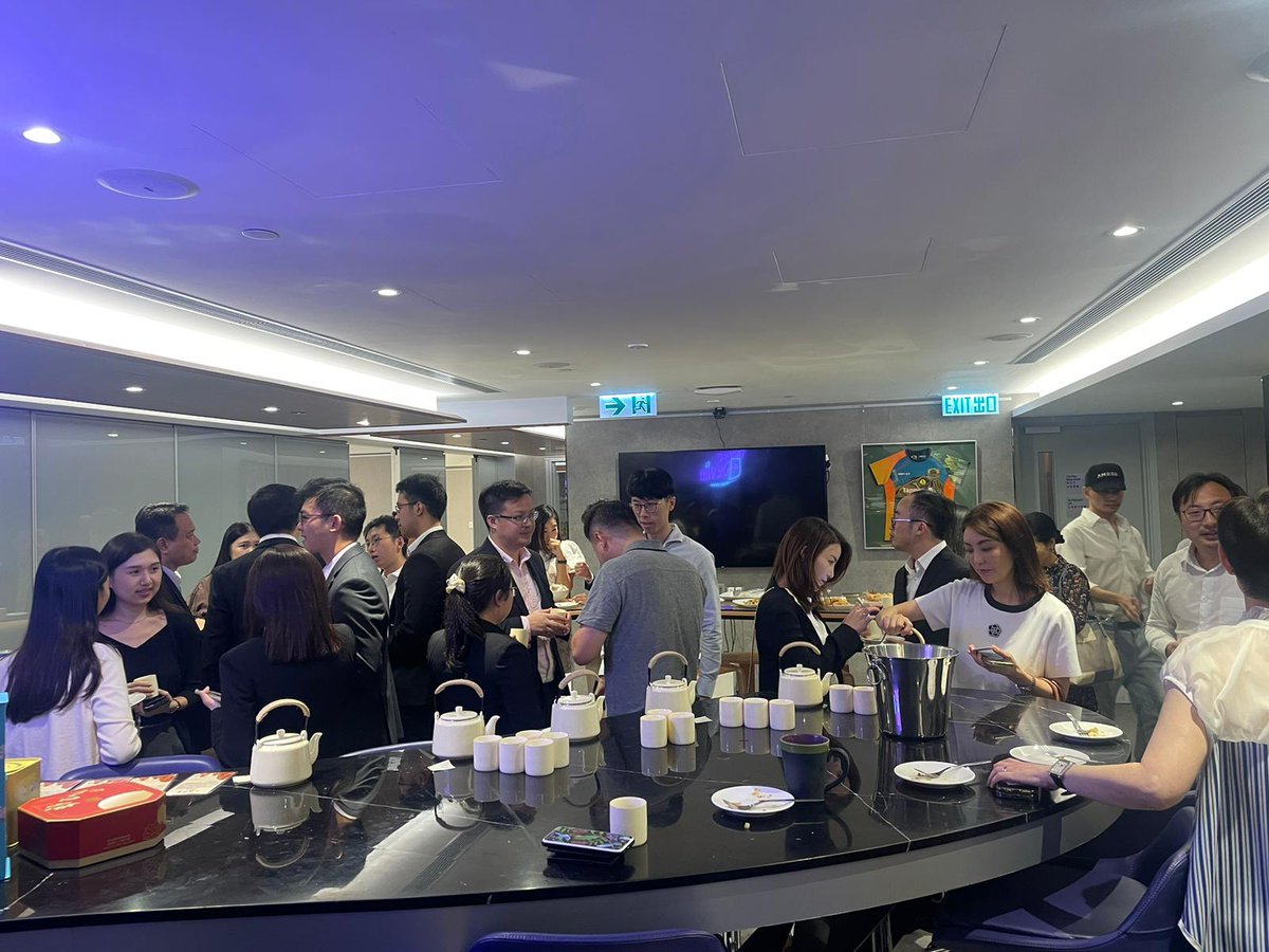 Our China Practice Group is delighted to have hosted this year's Mid-Autumn Festival special: Mooncake and Tea Tasting Session. We extend our gratitude to all those who joined us to make the evening memorable.