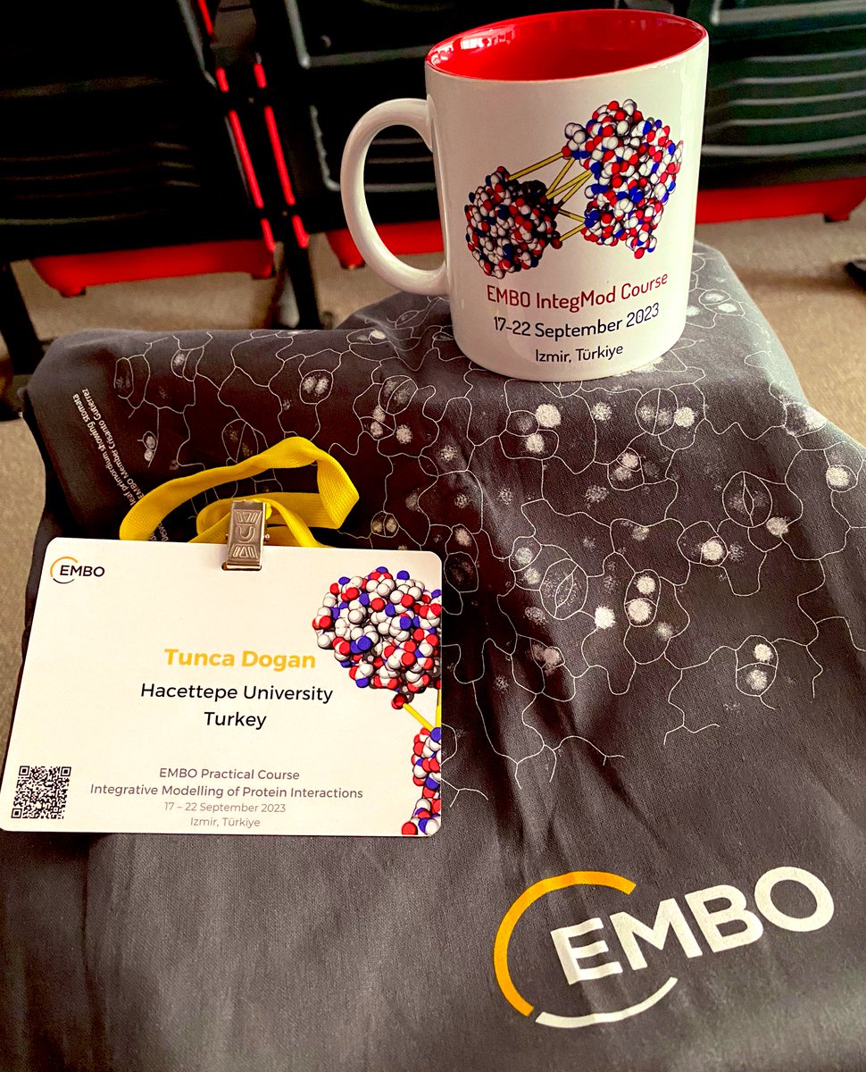 tuncadogan's tweet photo. A little bit late but at last I am here at the one workshop/practical course to rule them all! #EMBOIntegModelling23 a truly great organization! https://t.co/vZx0H0bU0w