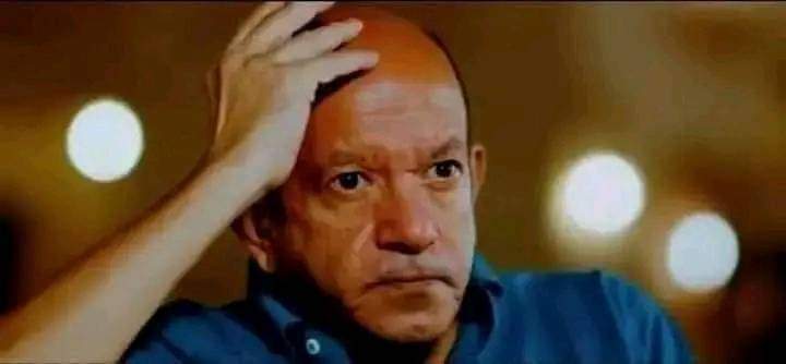 يوم الجمعه والبيت كله نايم
 انا في العاشره صباحاً :