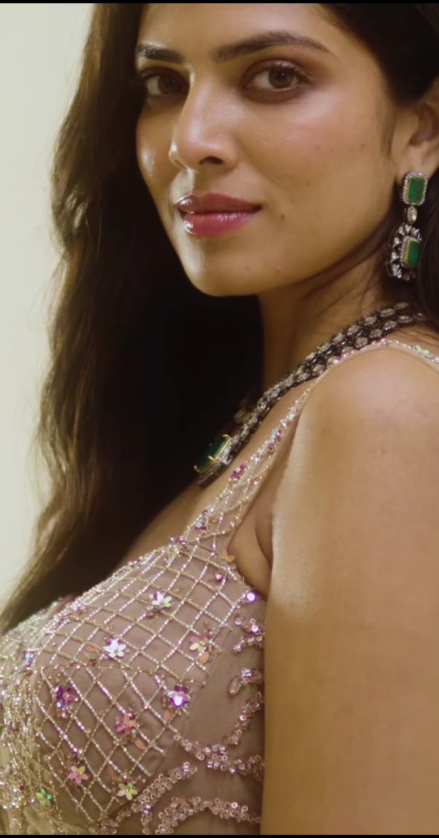 F6nEV-yasAAA5--?format=jpg&name=medium