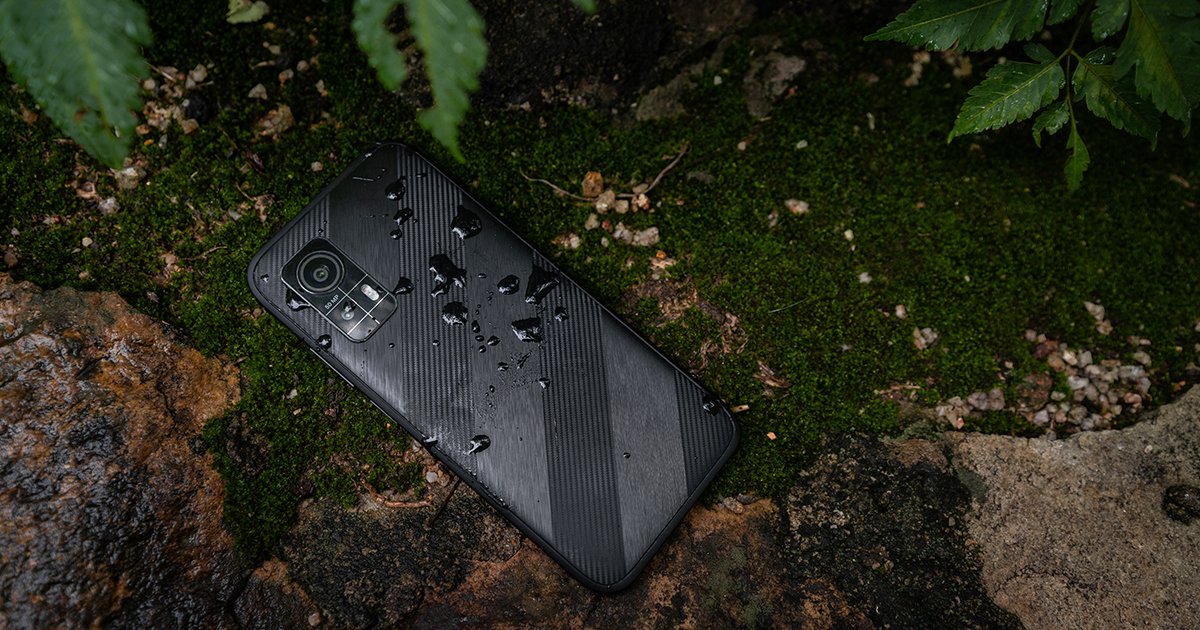 AGM_MOBILE_'s tweet image. Embark on your next outdoor adventure with the AGM H6 in hand!🌲

Lightweight and rugged, it's the perfect companion for hikers wanting durability without the added weight🏞️

#AGMH6 #NatureCalls #Light #Rugged #HikerTech #AGMMobile #StayLightStayTough