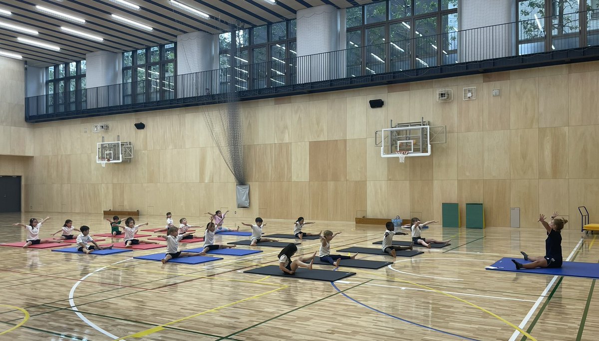 BST_Sport's tweet photo. Another rich and varied amount of activities going on in lessons and clubs this week. Balloon football, gymnastics club; and EYFS having so much fun exploring different concepts!We also hosted our first MS Girls Volleyball fixture.#creative🐬#determined🦏@BST_Tokyo @BST_Primary https://t.co/IpuUy7L3YL