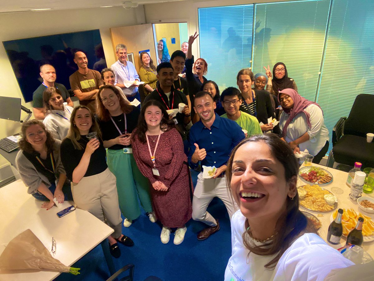 CMalactou's tweet photo. PhDone ✅ 
Thank you all for coming around and celebrating with me the end of my PhD 🥳 
Big thanks to the @StridLab ⚡️ 
Also couldn’t have asked for better cakes @DrDentie @hollywebster96 @ImperialImmuno 🙌🥳☀️🐁 🍰 https://t.co/lmeMv4G0uN