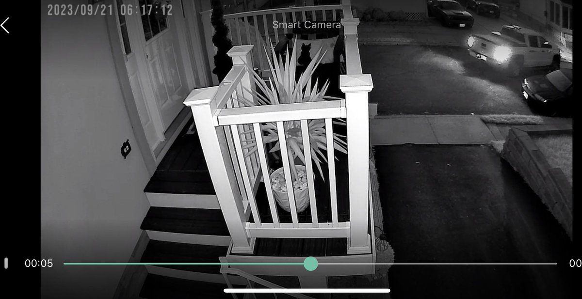 sovmiku's tweet photo. Sovmiku CG6 HD Surveillance Images🍀
https://t.co/Wbsff6XRXv
#sovmikulife #SovmikuCG6 #HomeSecurity https://t.co/12ZXRDgctP
