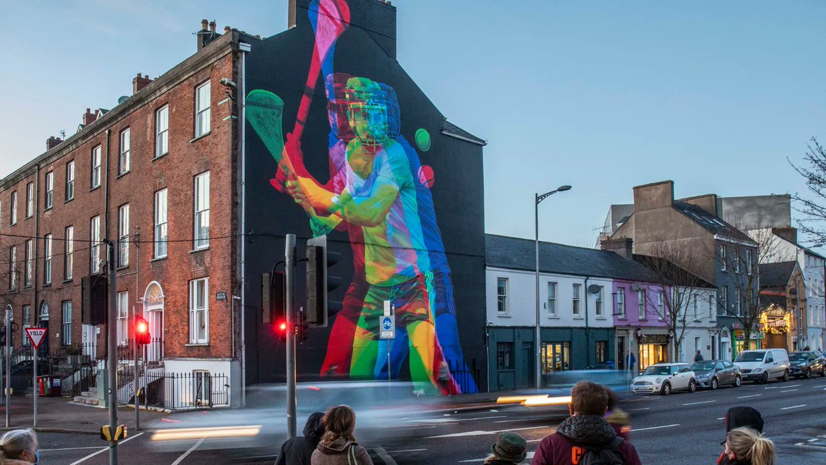 📸 Our city in pictures series.

#15 Ardú mural located on Anglesea St.

#streetart #ardu #Cork