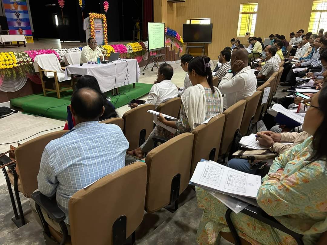 TripuraPanch's tweet image. State Level Review Meeting under the Chairmanship of the Secretary, RD (including Panchayats) Department, Government of Tripura in presence of the District Magistrate and Collectors, OC Developments, Block Development Officers and Panchayat Resource Development Officers.