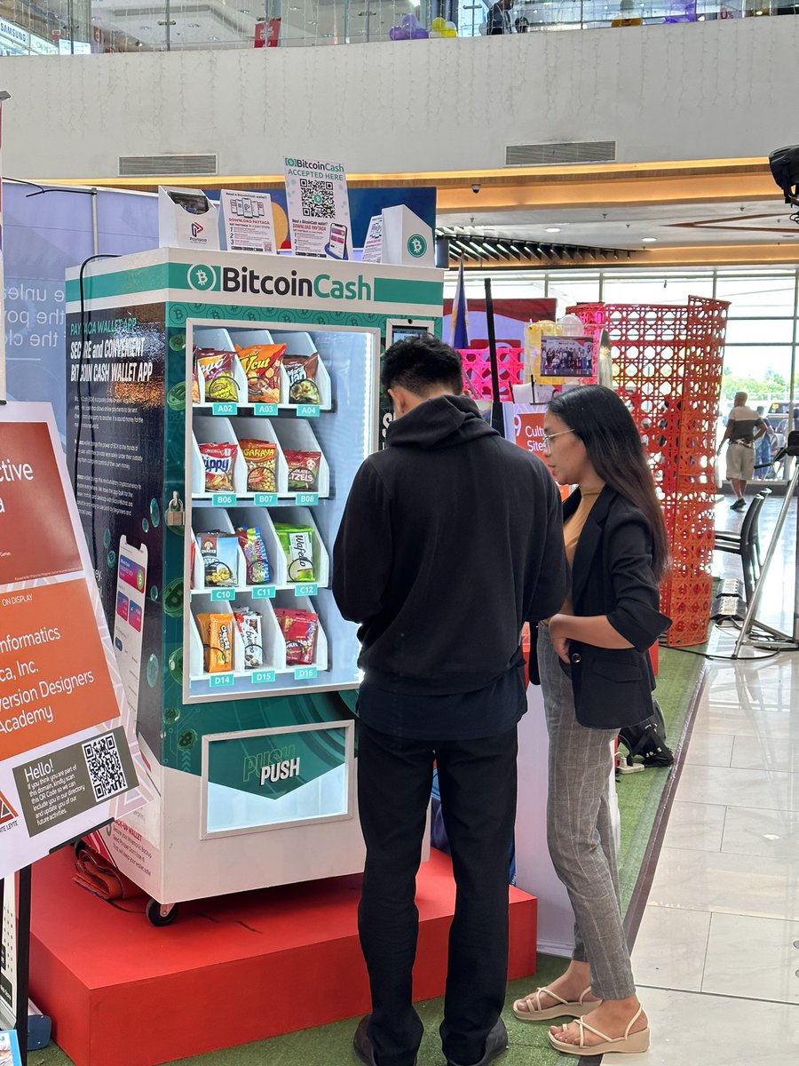 _paytaca_'s tweet photo. Happening right now: Paytaca is part of the exhibits of creative industries in Leyte organized by @DtiPhilippines provincial office. Participants and mall goers get to try  buying #BCH from the ATM and buy some snacks from the vending machine. https://t.co/dt4RYeHCuG